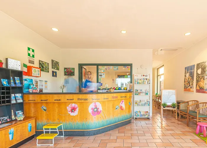 Mit Veranda, Apartment