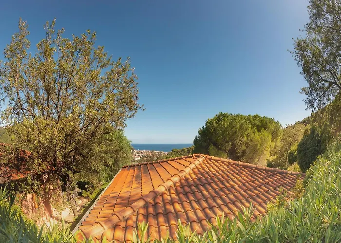 Mit Veranda, Andora